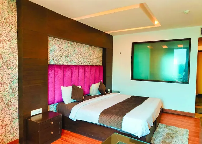 Hotel Billions Kapashera